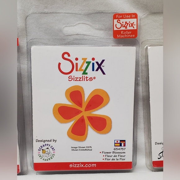 NIP Sizzix Sizzlits set - Picture 3 of 10